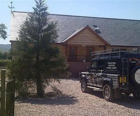 Big Bear Lodge Melverley Екстер'єр фото